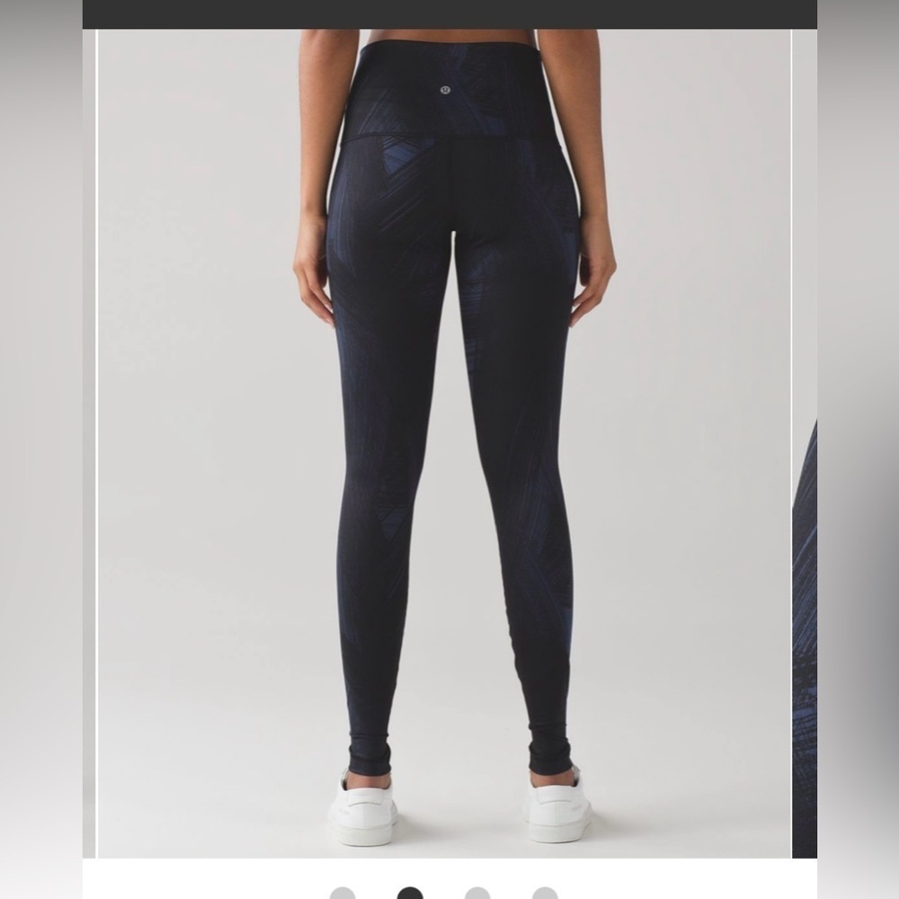 Lululemon Women's Black High-Waisted Leggings